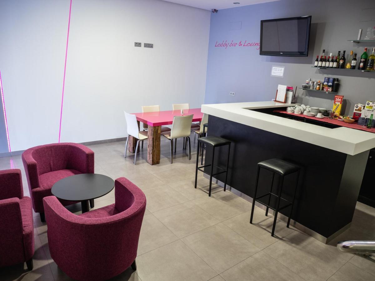 Alix Boutique Hotel อาร์เตโซ ภายนอก รูปภาพ