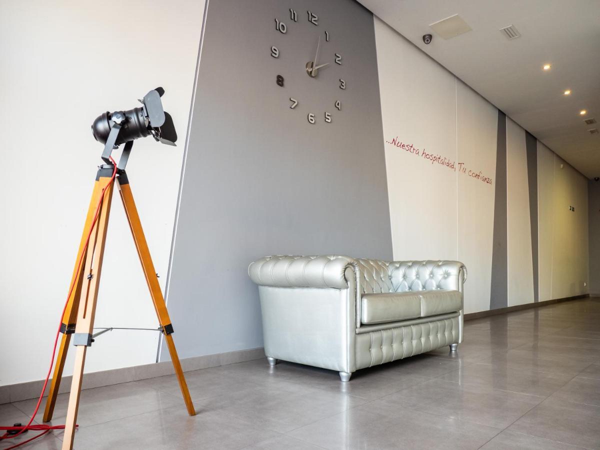Alix Boutique Hotel อาร์เตโซ ภายนอก รูปภาพ