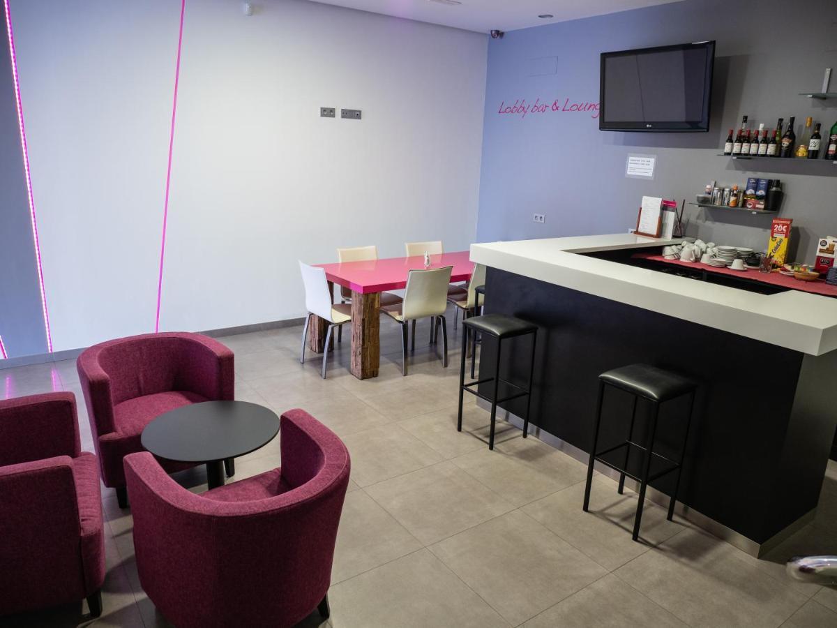 Alix Boutique Hotel อาร์เตโซ ภายนอก รูปภาพ