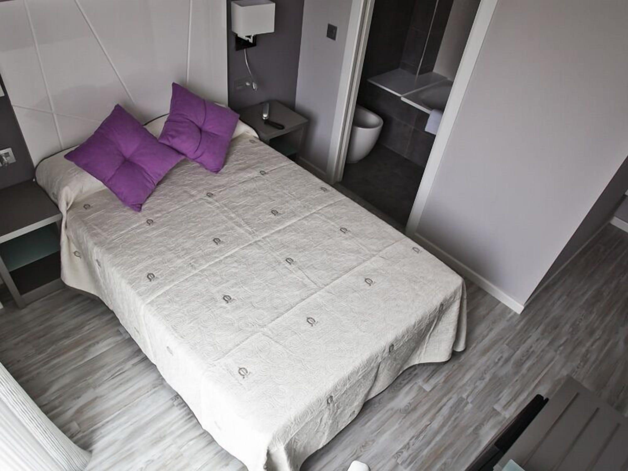 Alix Boutique Hotel อาร์เตโซ ภายนอก รูปภาพ